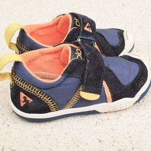 Plae Toddler Sneaker Size 6